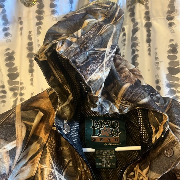 Camo children’s large jacket by Mad Dog - Picture 4 of 6